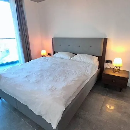 Διαμέρισμα With Balcony *